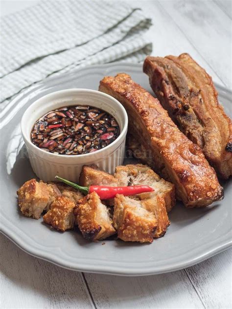 Filipino Sawsawan: Soy Sauce and Vinegar Dipping .